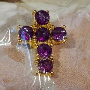 AMETHYST CROSS PIN ON CARD WITH BIBLE VERSE